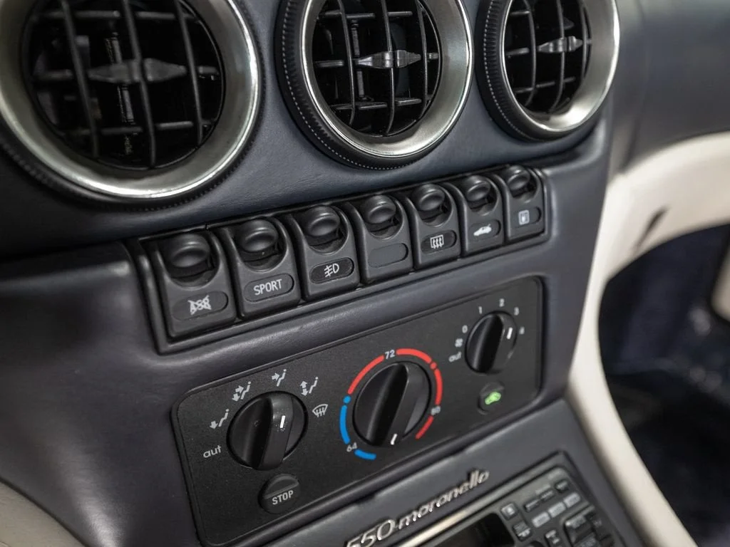 Used 1999 Azzurro Monaco Ferrari Maranello image 27