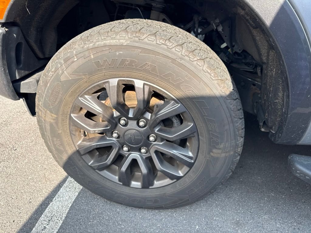 Used 2020 Silver Ford XLT image 7
