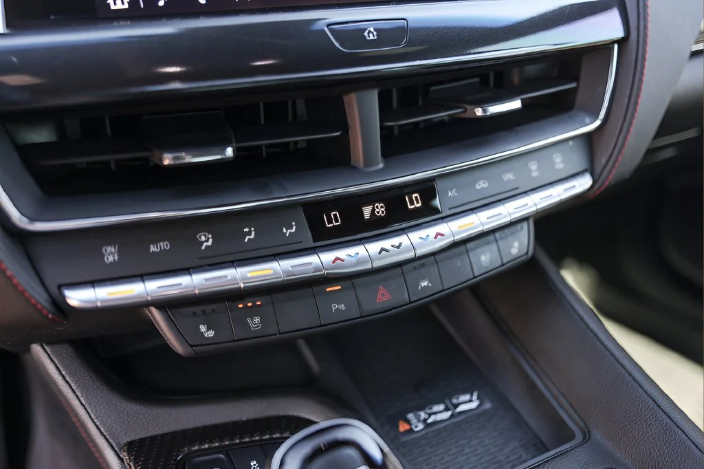 Used 2023 Silver Cadillac Sport image 17