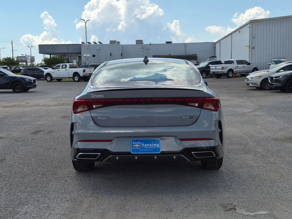 Used 2022 Gray Kia GT-Line image 4