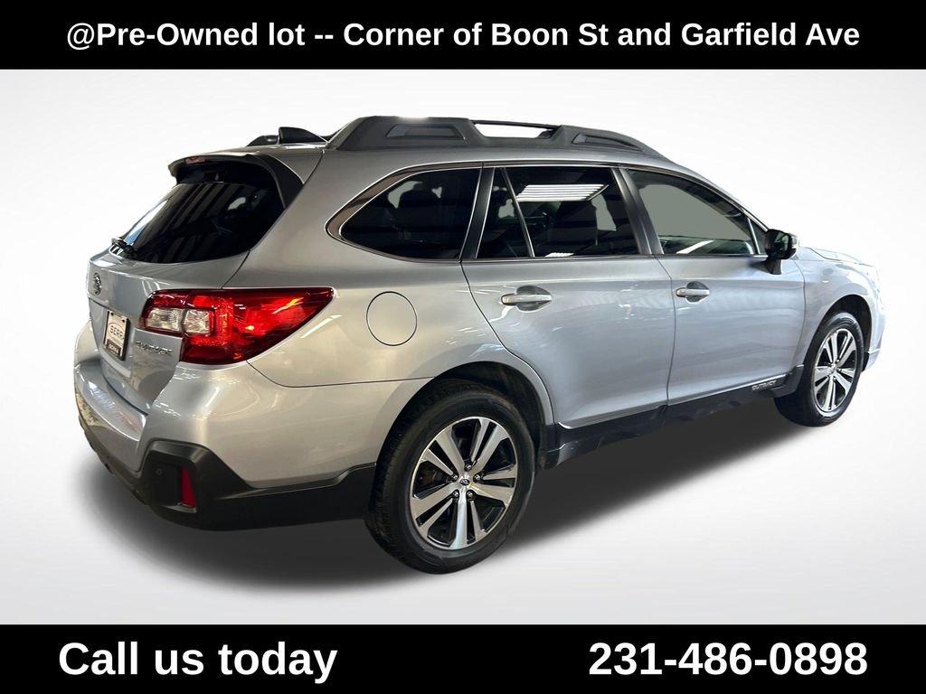Used 2019 Silver Subaru 2.5i image 5