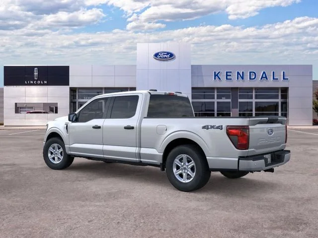 New 2026 Silver Metallic Ford XLT image 4