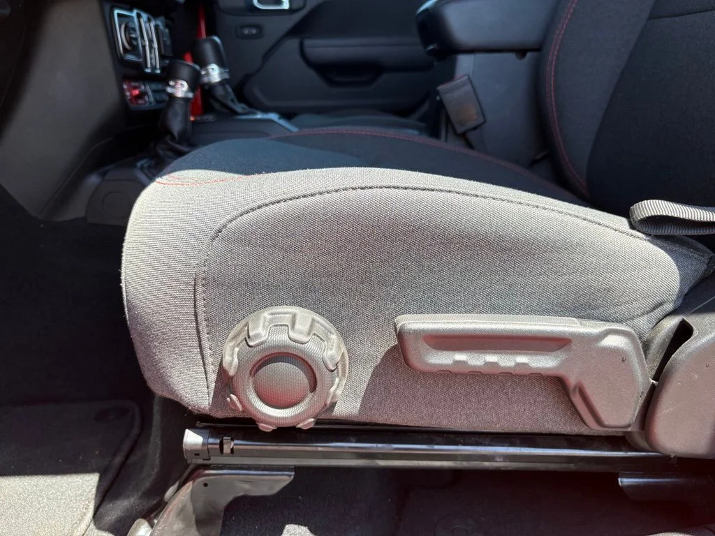 Used 2026 Red Jeep Rubicon image 10