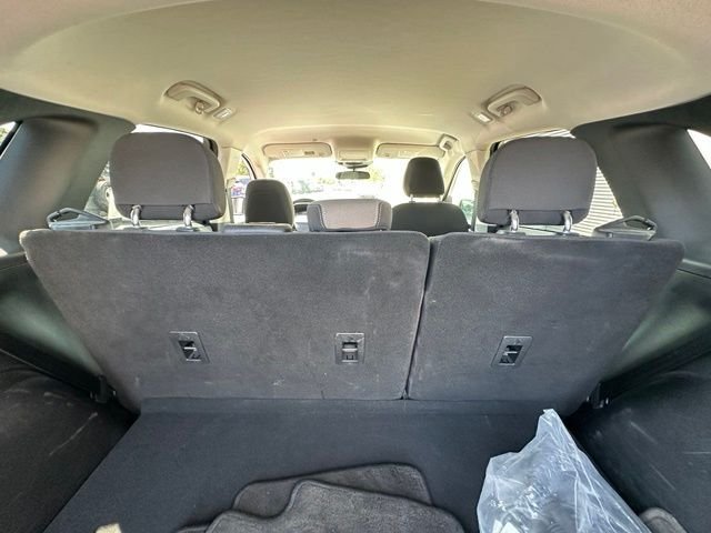 Used 2021 White Ford SE image 19