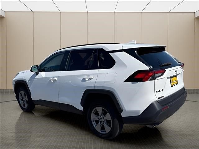 Used 2024 White Toyota XLE image 4