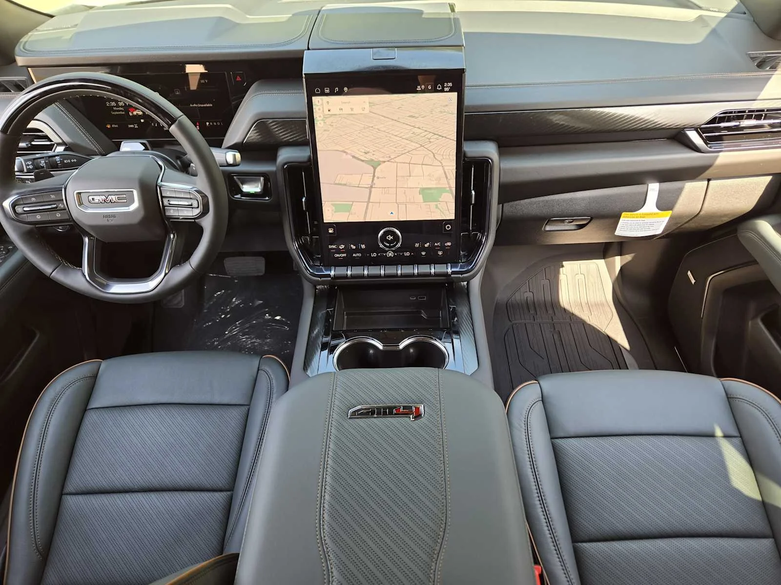 2027 GMC Yukon AT4 - Photo 19