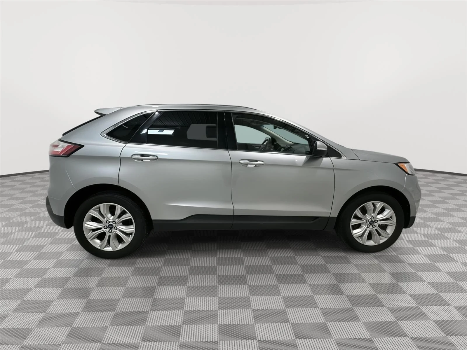 Used 2020 Iconic Silver Metallic Ford Titanium image 6