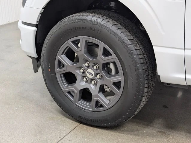 New 2026 Oxford White Ford STX® image 30