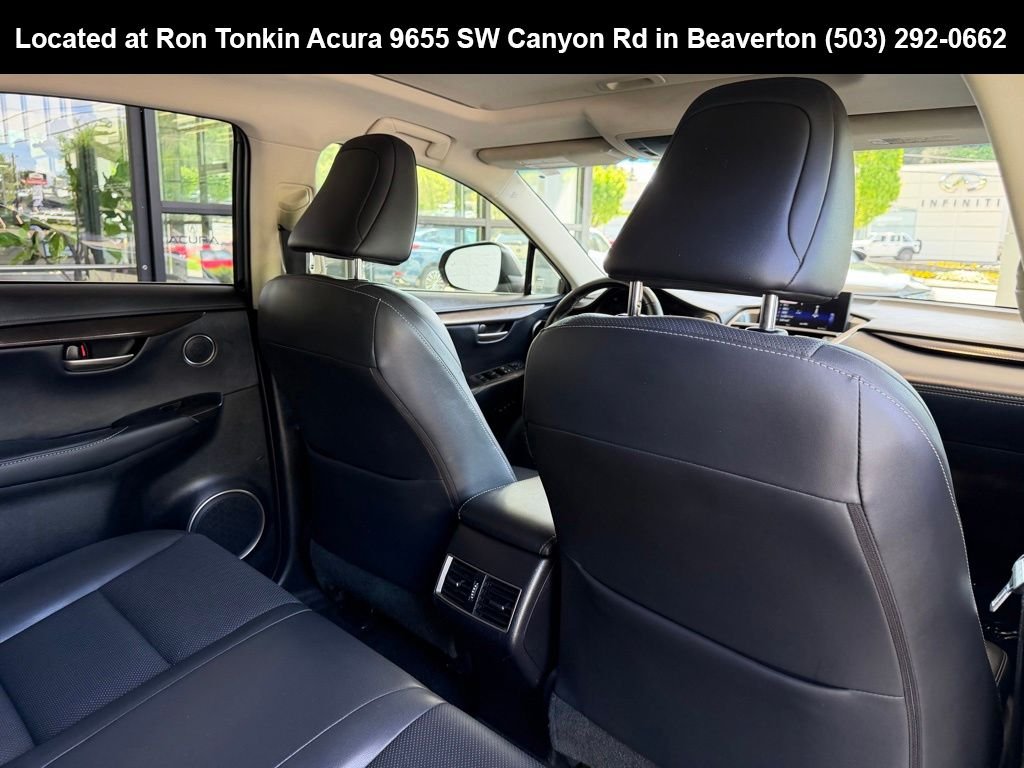 Used 2016 Silver Lining Metallic Lexus 200t image 31
