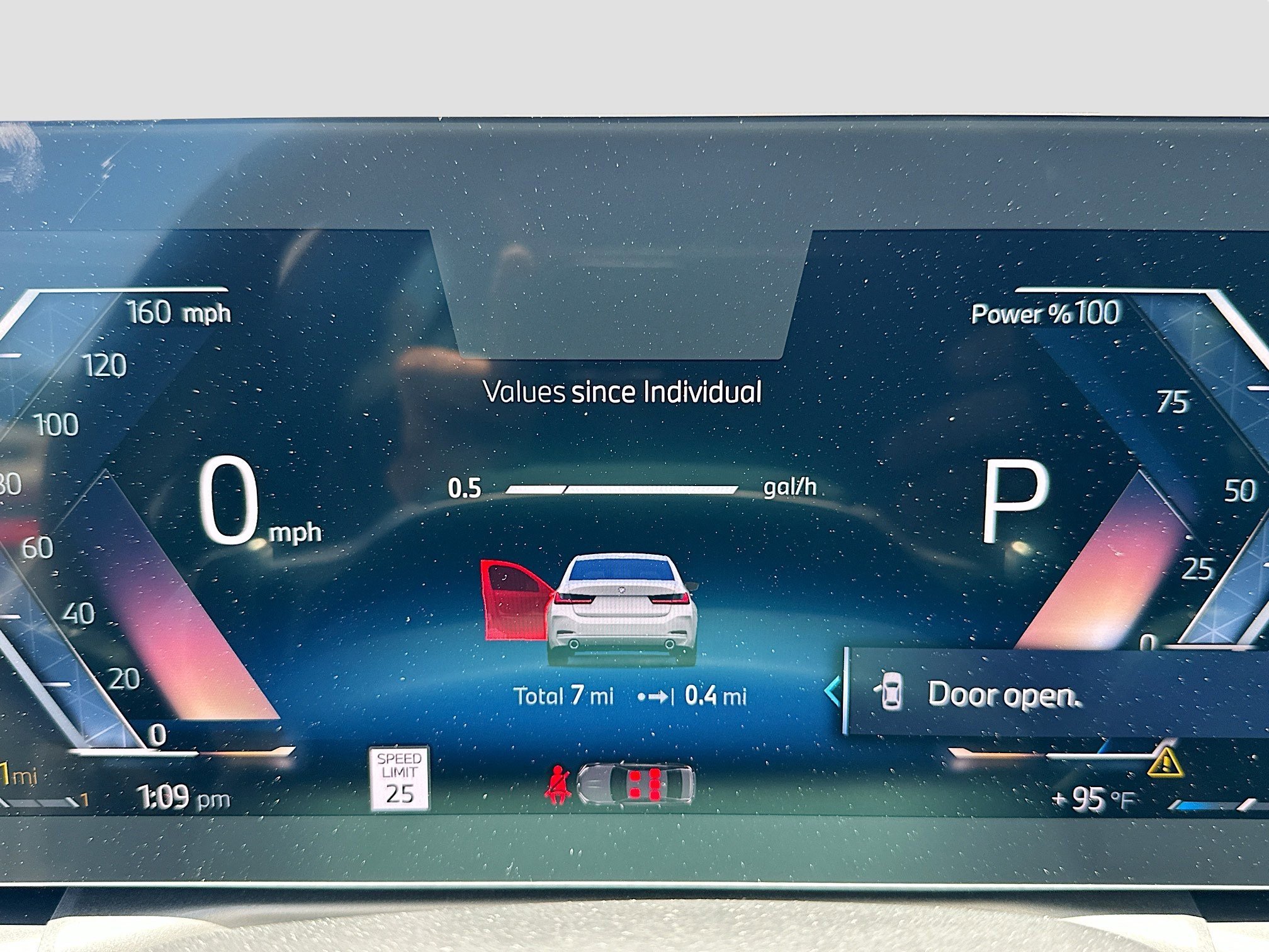 2025 BMW 3 Series 330i - Photo 11