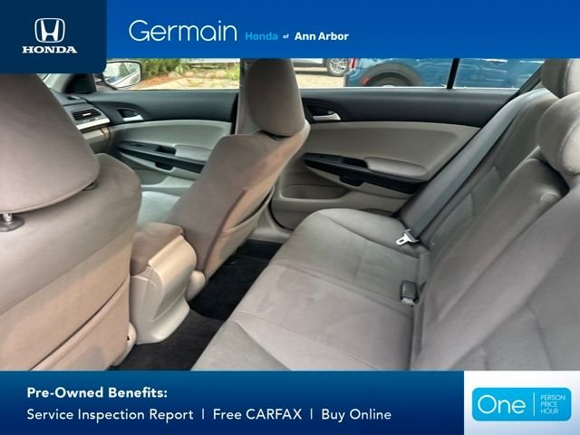 Used 2012 Alabaster Silver Metallic Honda LX image 13
