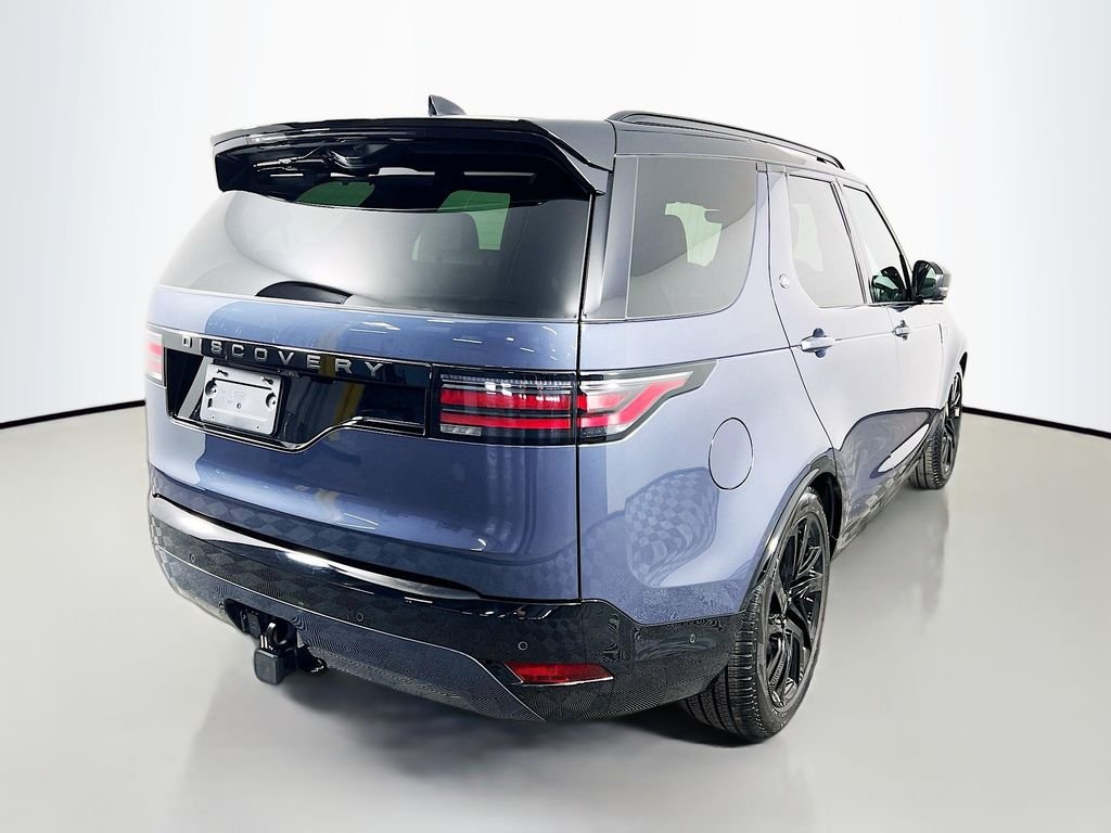 Certified Used 2025 Varesine Blue Metallic Land Rover Dynamic SE image 5