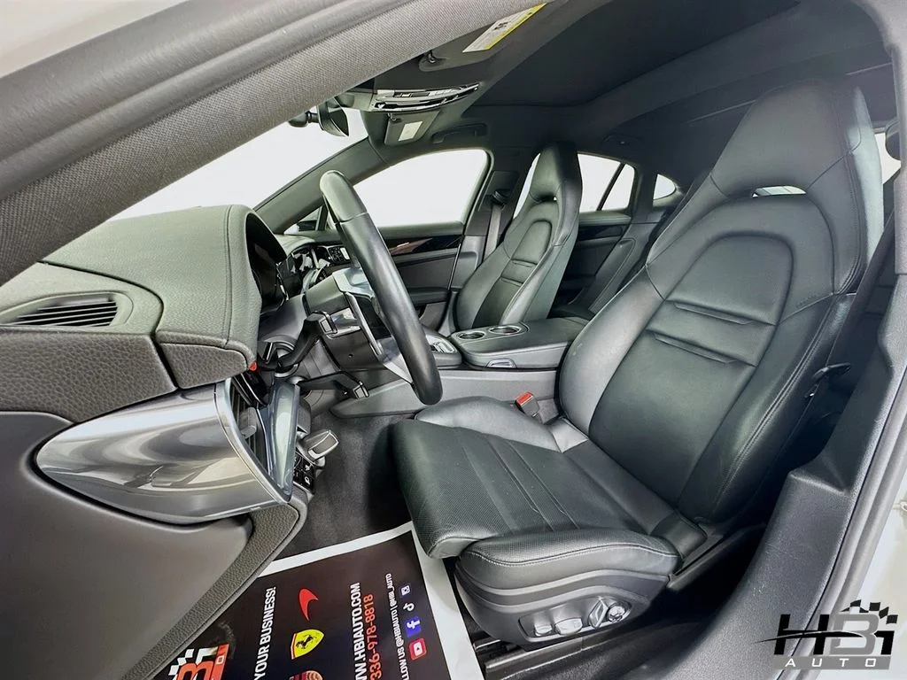 Used 2018 White Porsche 4 image 16