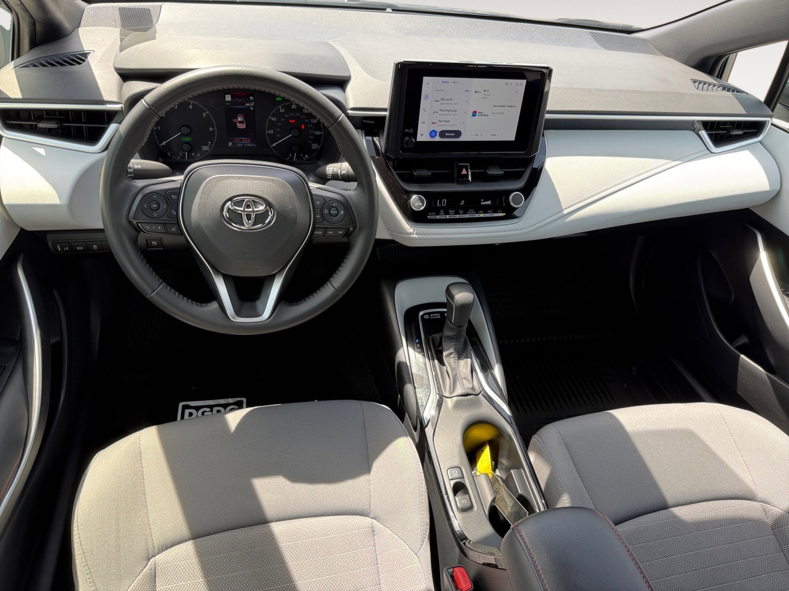 Used 2025 Blueprint Toyota SE image 15
