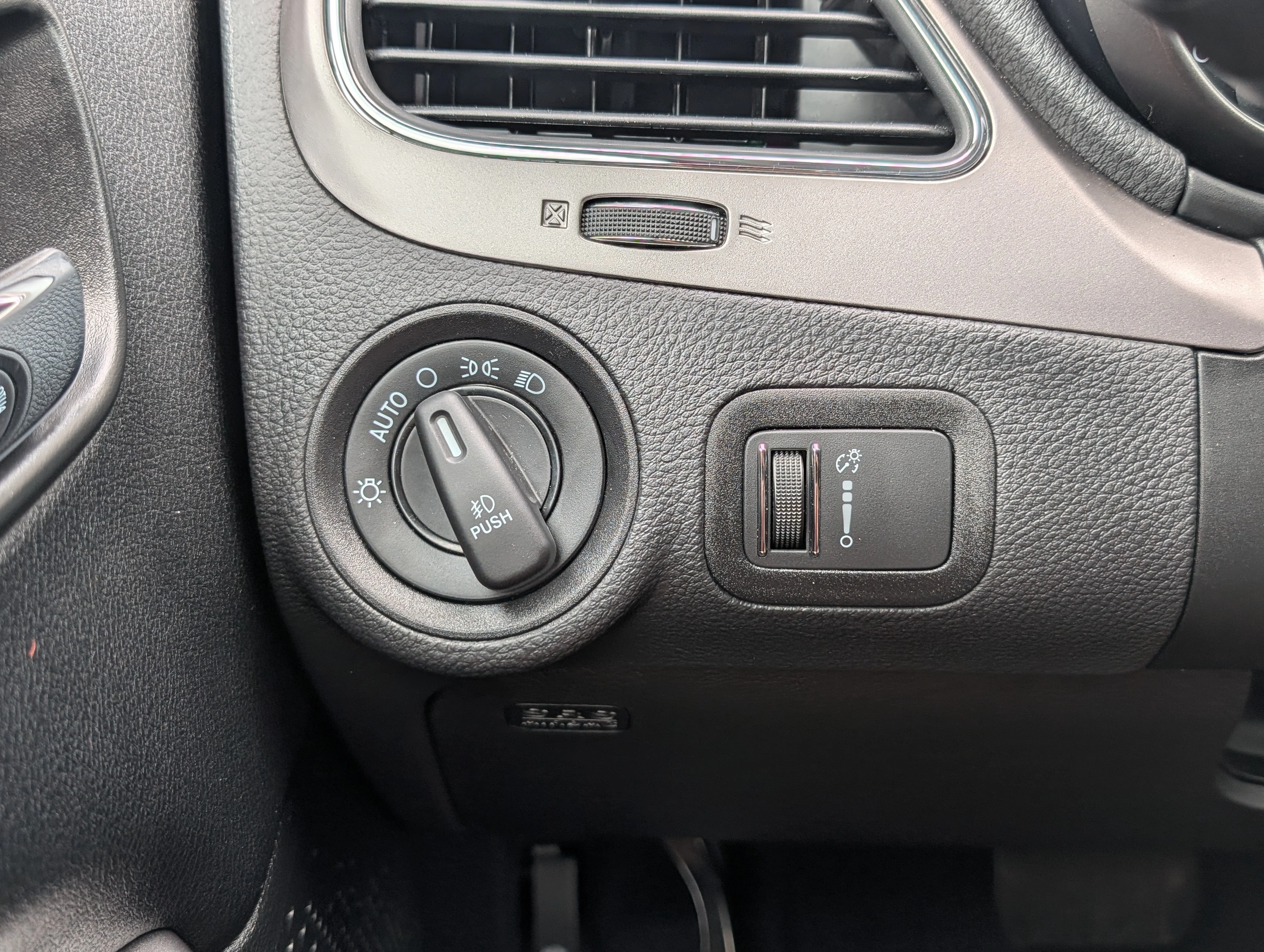 Used 2017 Redline 2 Coat Pearl Dodge Crossroad Plus image 26