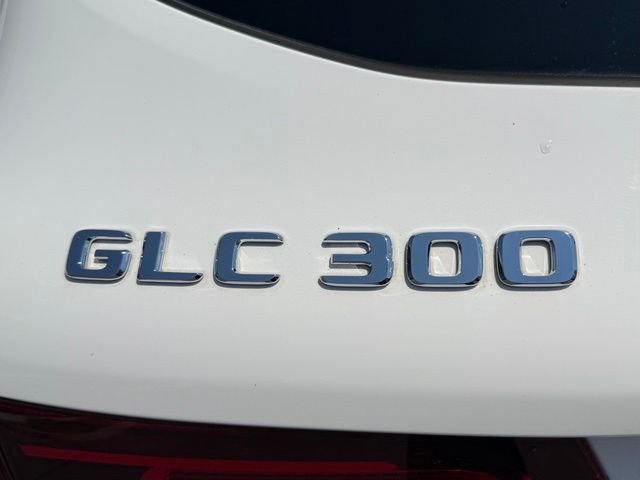 Certified Used 2022 White Mercedes-Benz GLC 300 image 9