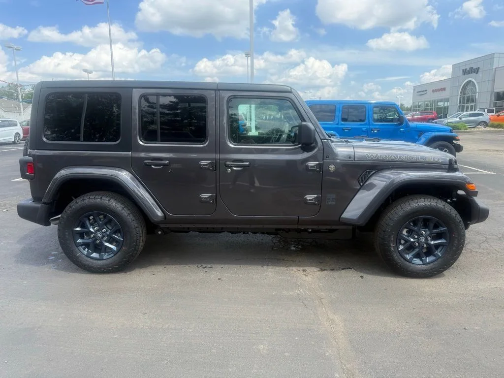 New 2026 Granite Crystal Metallic Clear-Coat Exterior Paint Jeep 85th Anniversary Edition image 2