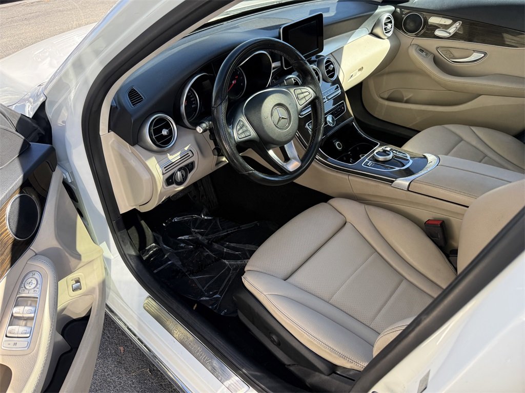 2018 Mercedes Benz C 300 4MATIC Sedan photo 2