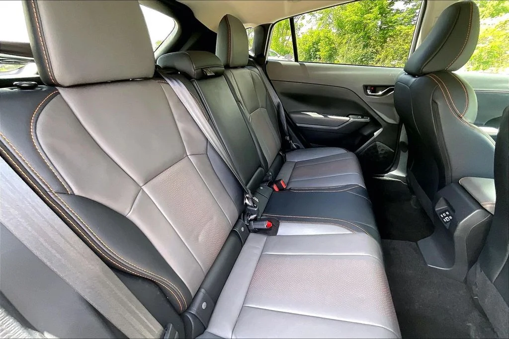 Used 2024 White Subaru Limited image 27