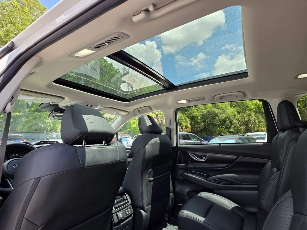 New 2026 CRYSTAL WHITE PEARL Subaru Touring 7-Passenger image 17