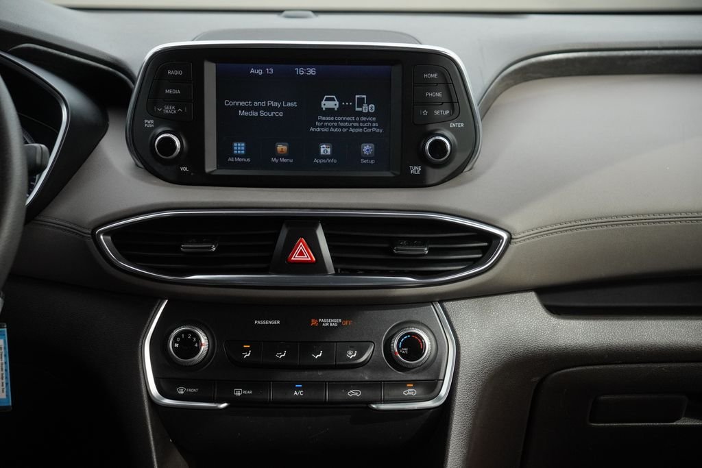 Certified Used 2020 Black Hyundai SE image 33