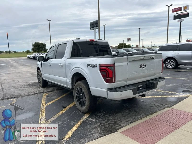 Used 2025 Space White Metallic Ford Platinum image 3