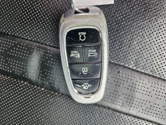 Used 2020 Gray Hyundai SEL image 29