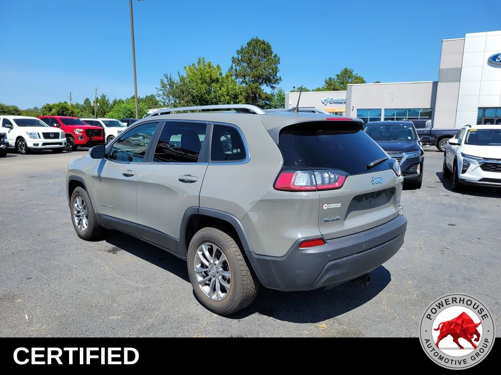 Used 2020 Gray Jeep Latitude Plus image 4