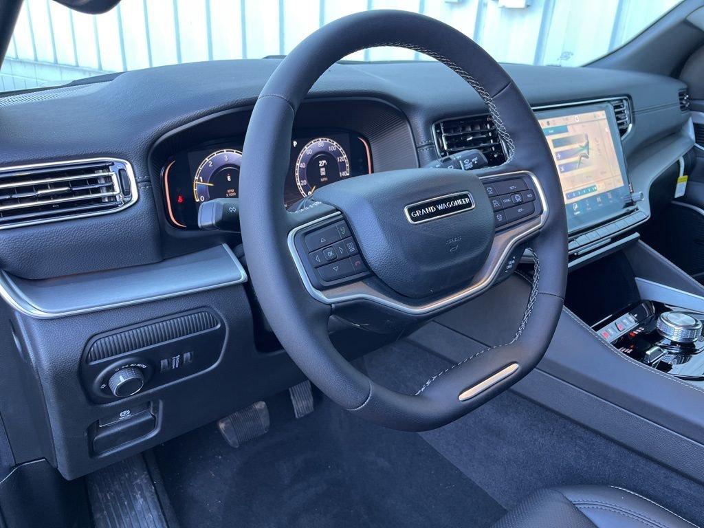 New 2026 High Gloss Black Jeep Limited Altitude image 3