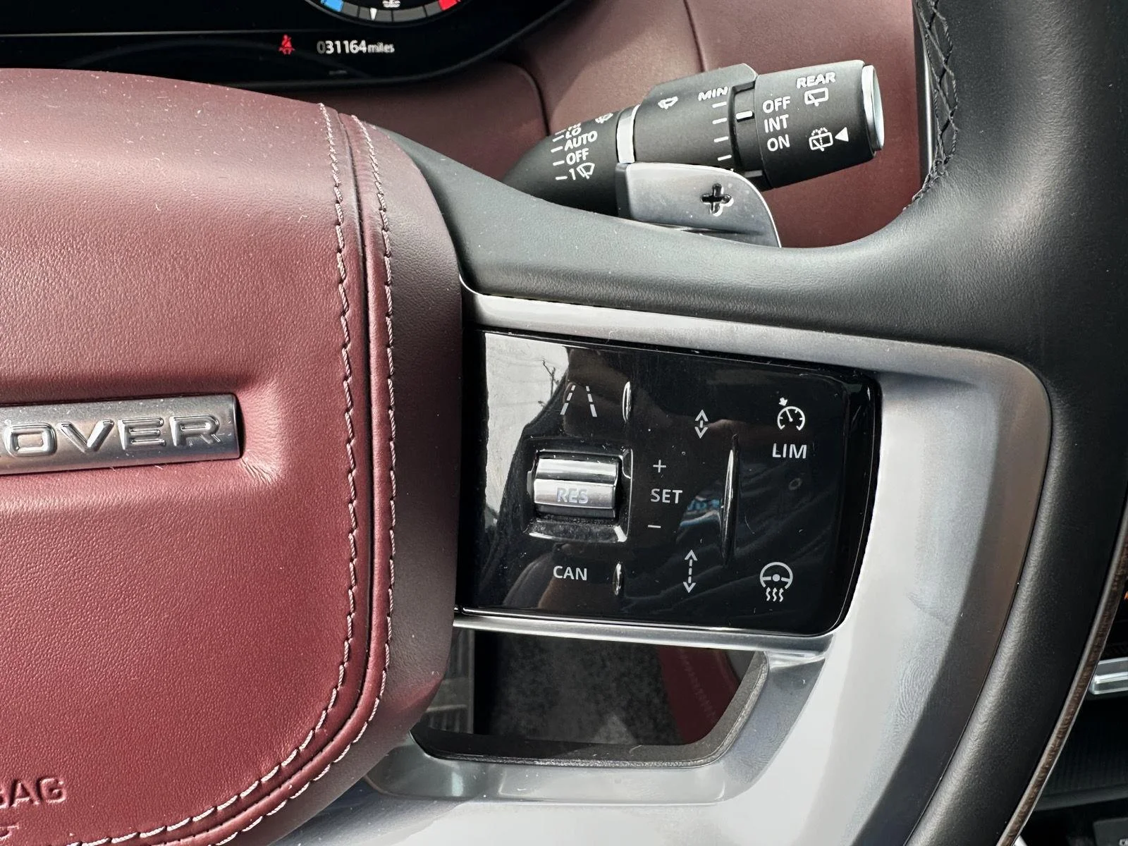 Used 2023 Portofino Blue Metallic Land Rover Autobiography image 31