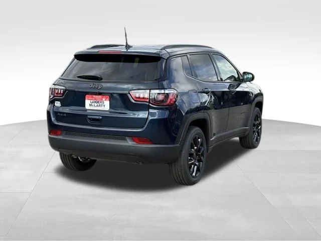 New 2026 Fathom Blue Pearl Coat Jeep Latitude image 9