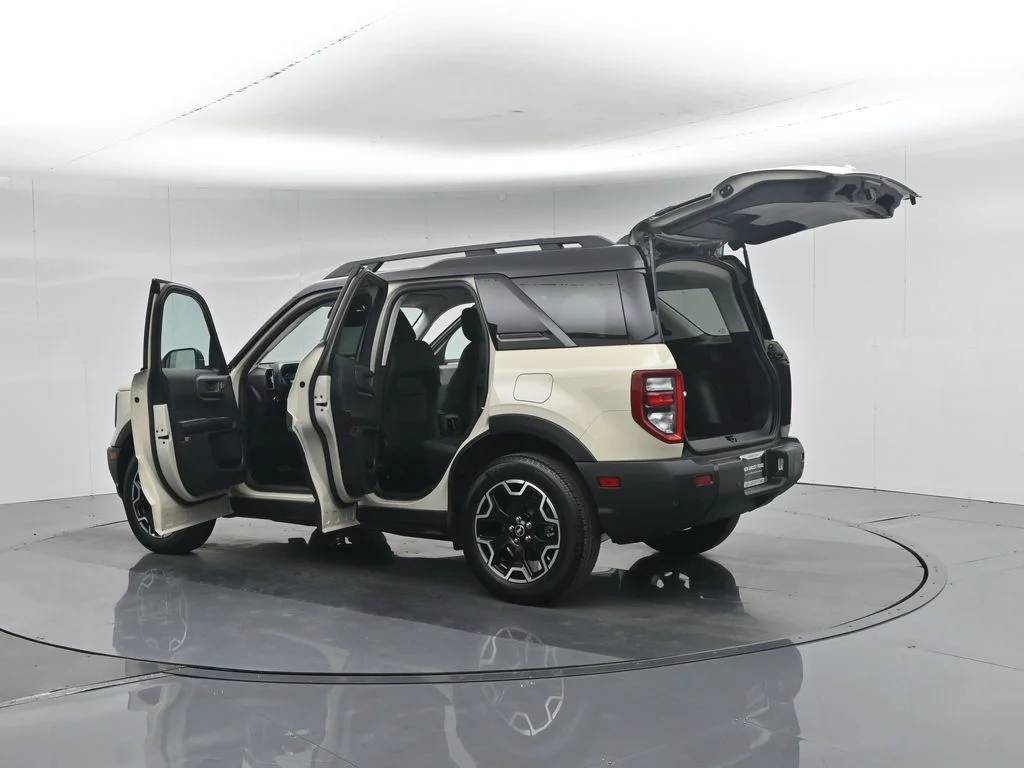Certified Used 2025 Beige Ford Outer Banks image 37