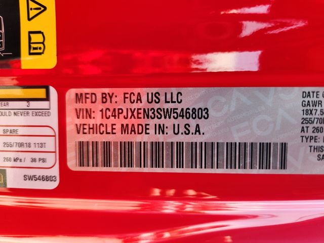 Used 2025 Red Jeep Sahara image 30