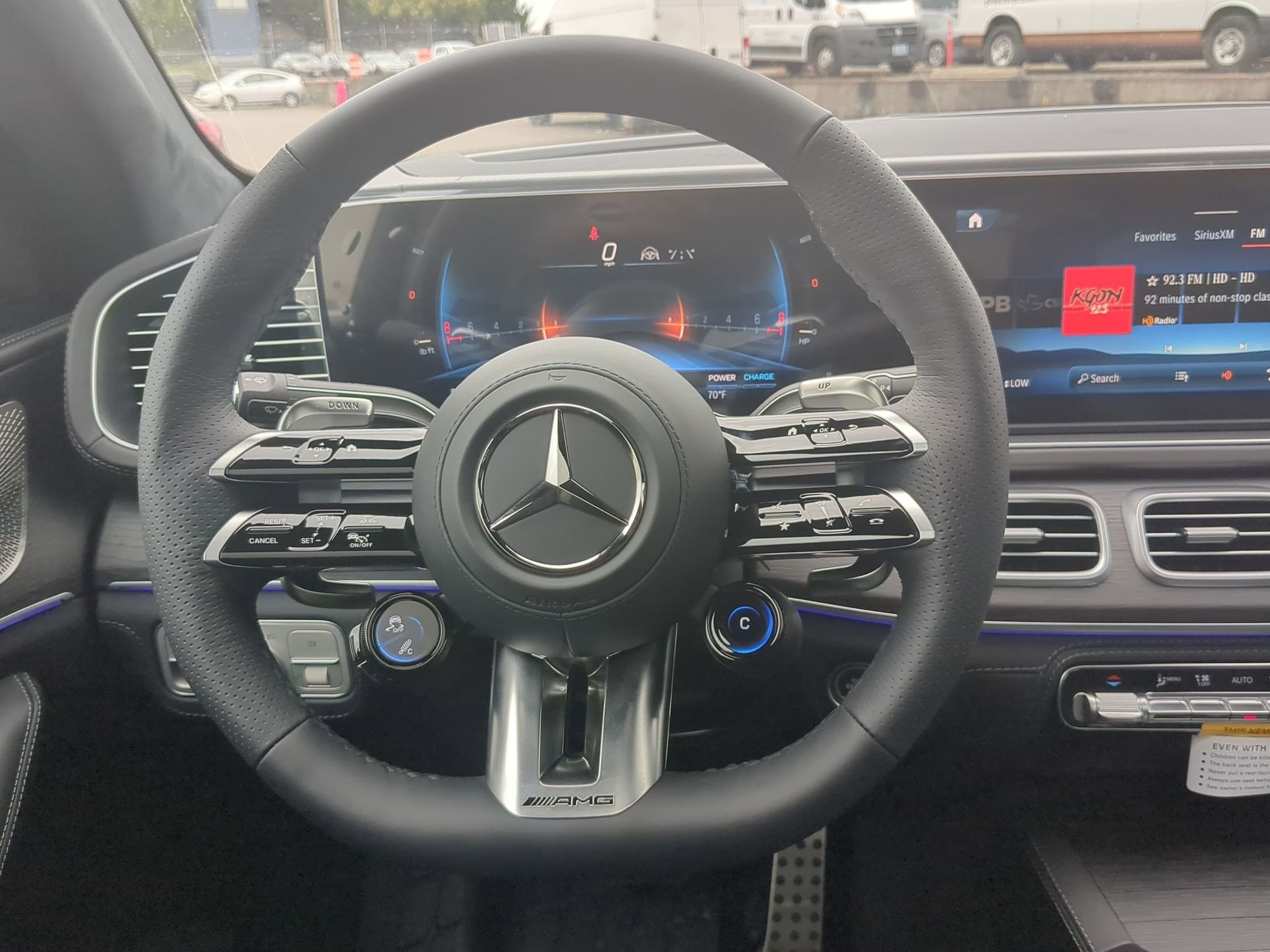 New 2026 MANUFAKTUR Moonlight White Metallic Mercedes-Benz AMG® GLE 63 S 4MATIC+ Coupe image 61