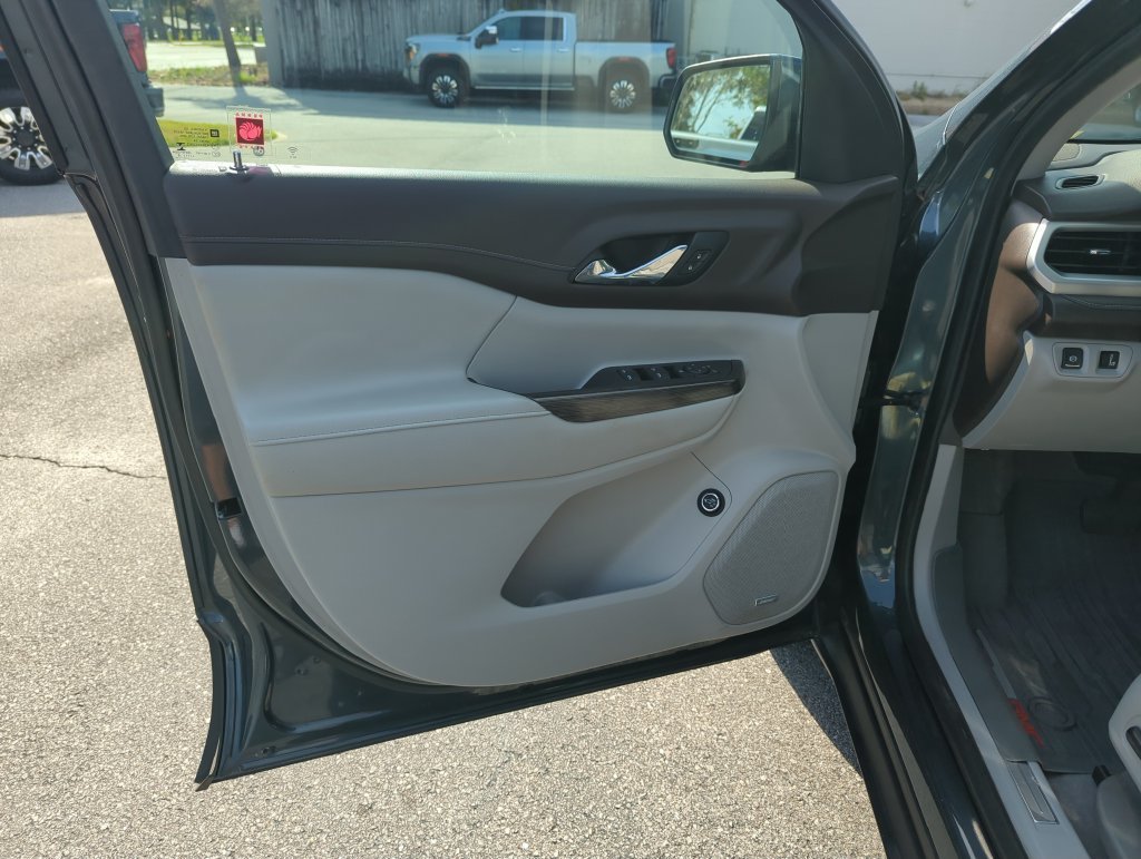 Used 2019 Blue GMC SLT-1 image 17