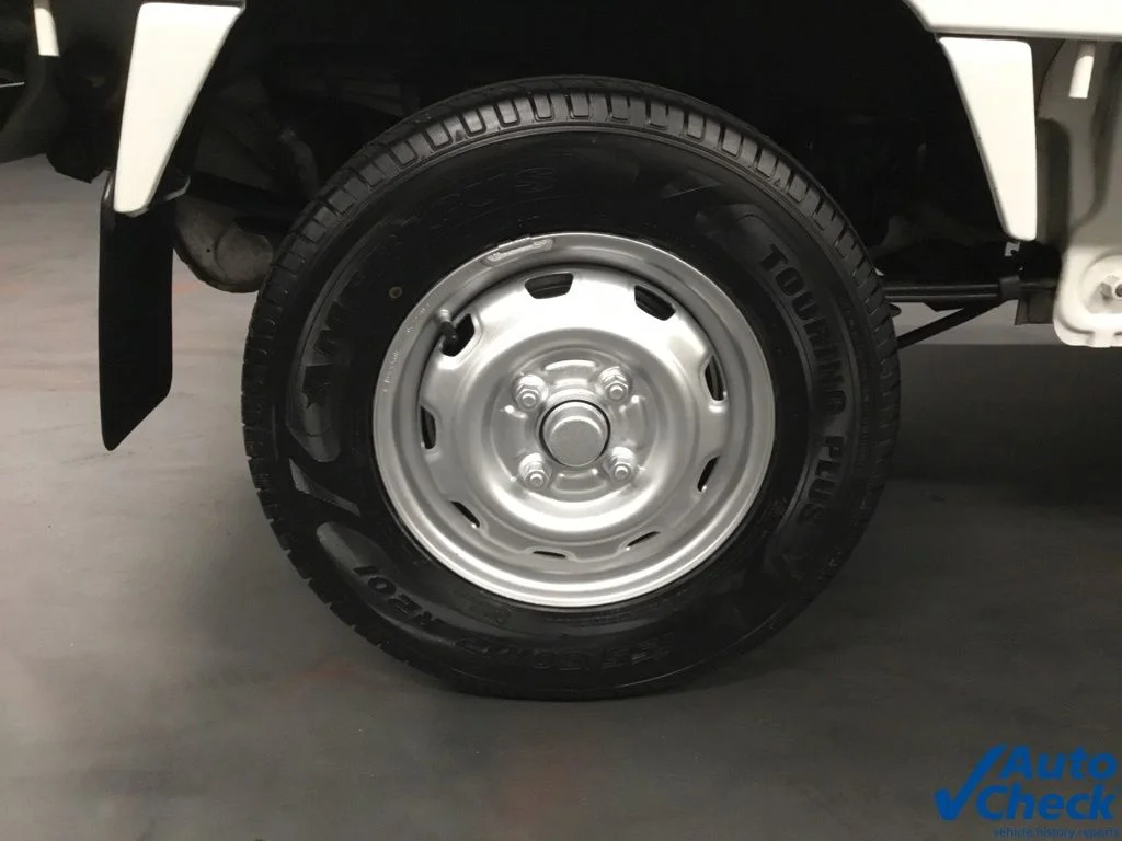 Used 1990 White Honda SDX image 16