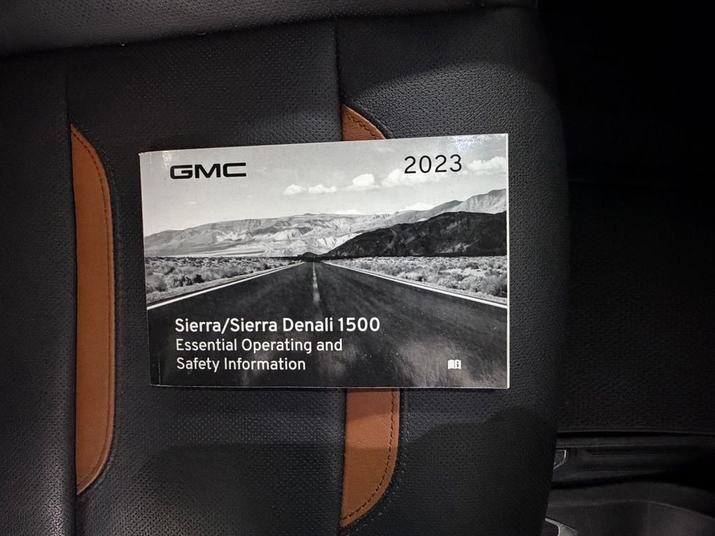 Used 2023 White GMC AT4 image 50