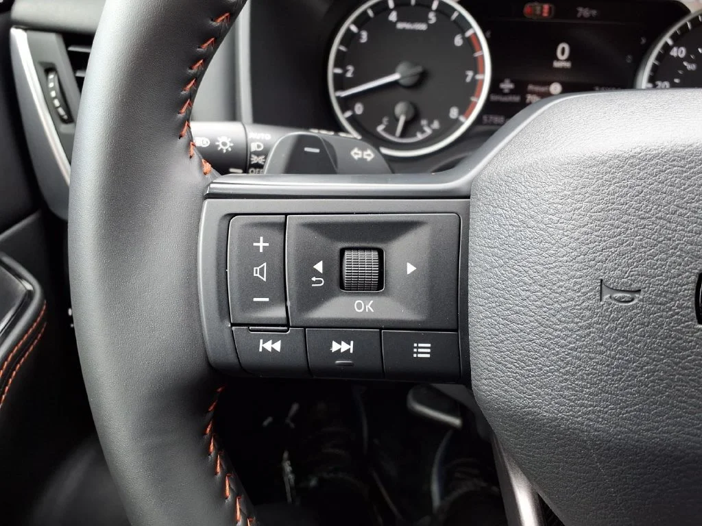 Used 2026 Gray Nissan Rock Creek image 14
