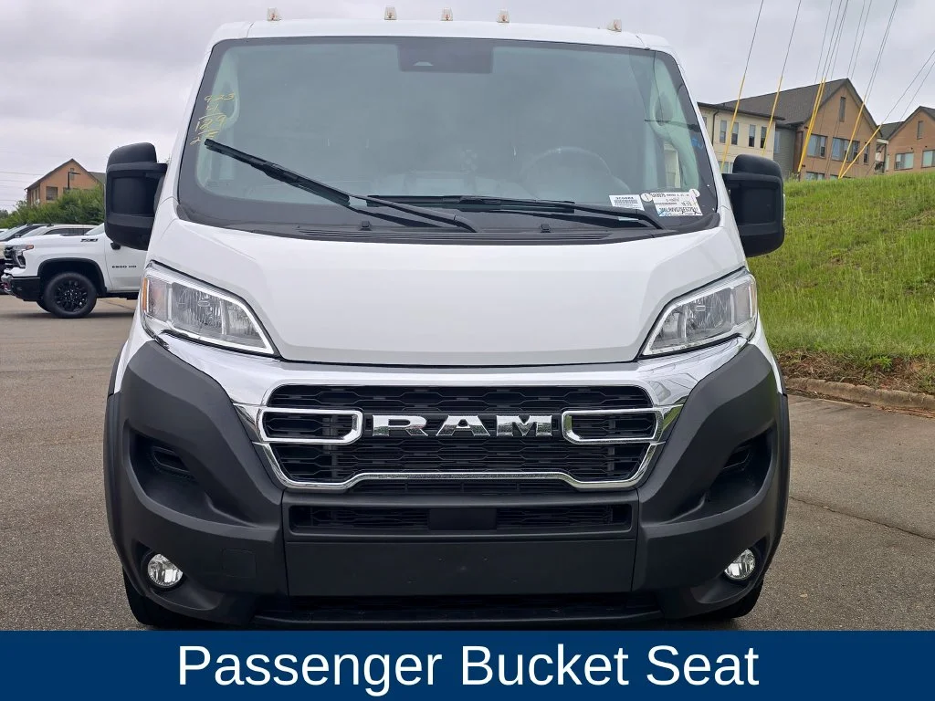 Used 2025 White Ram Base image 6