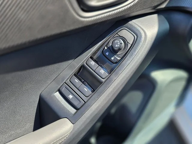 New 2026 CRYSTAL WHITE PEARL Subaru Premium image 18