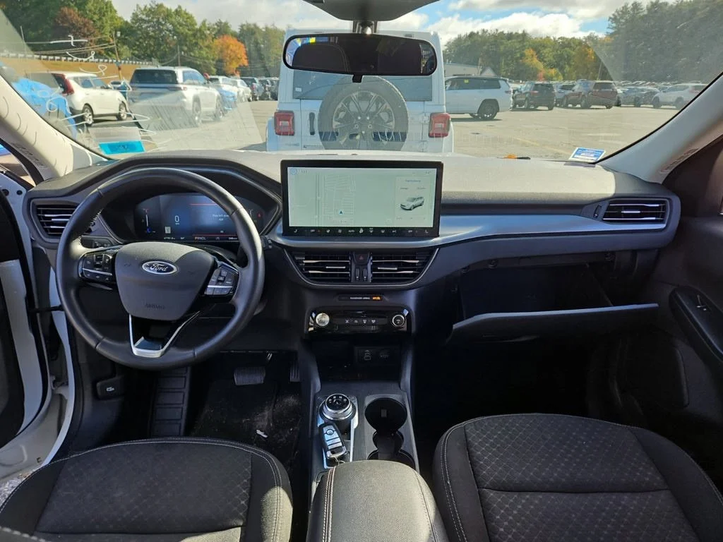 Used 2024 White Ford Active image 10