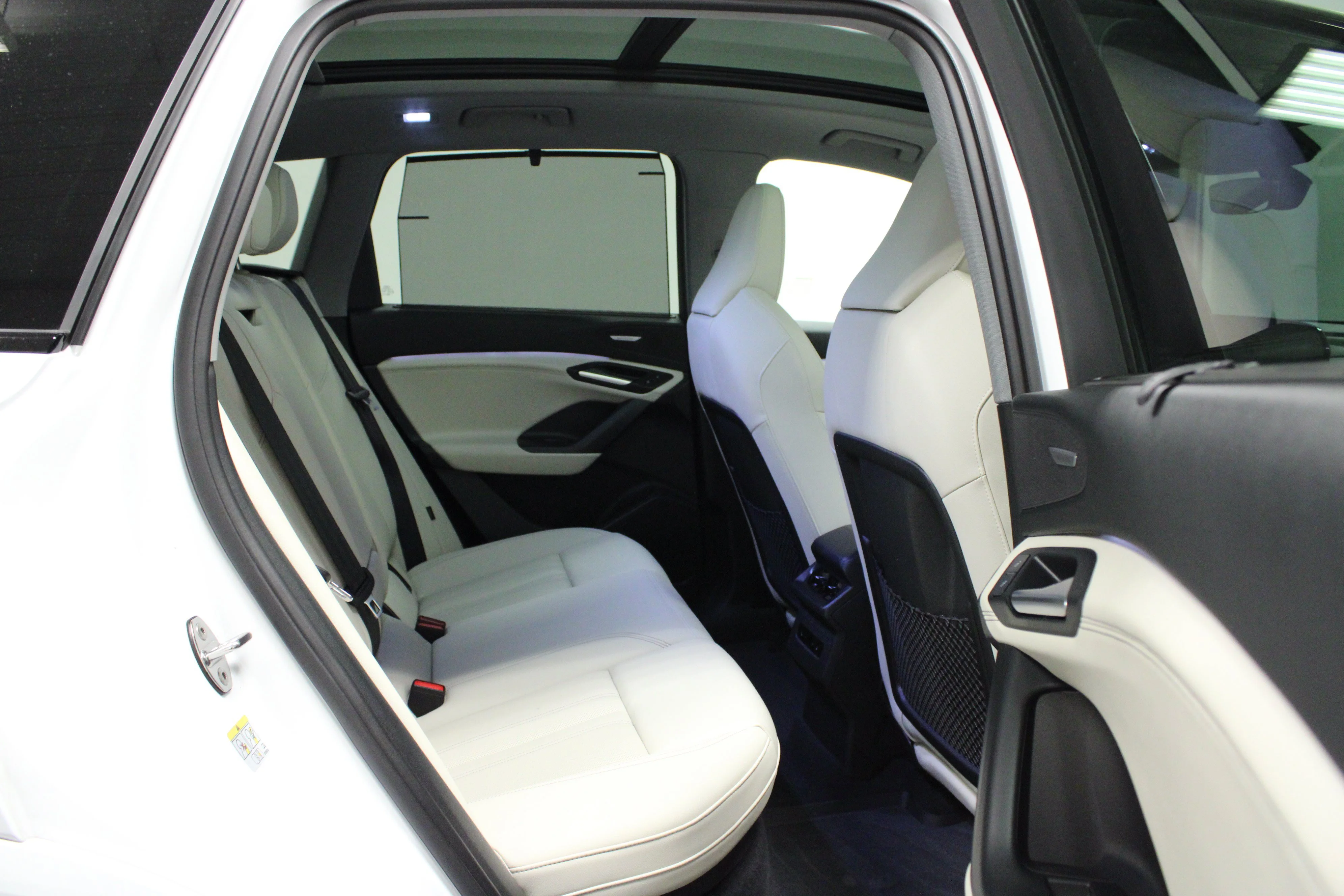 Used 2025 Glacier White Metallic Audi Premium Plus image 15