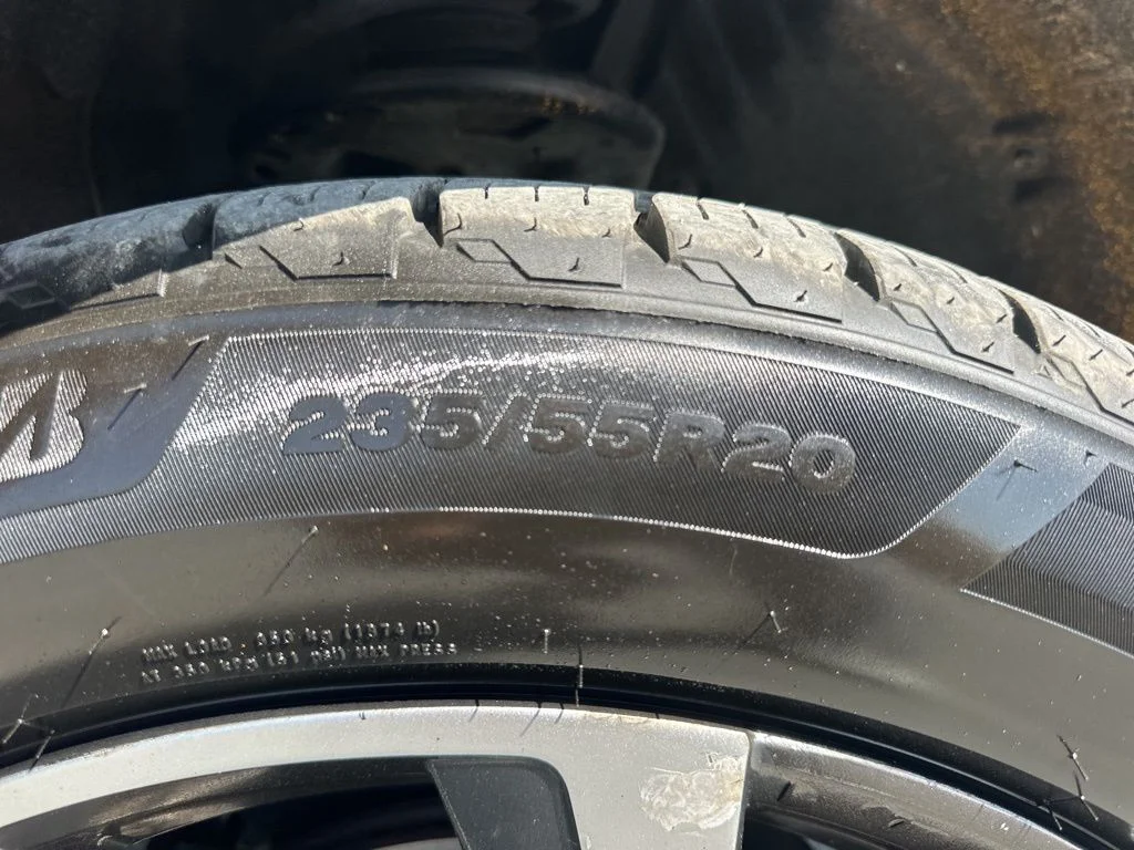 Used 2018 Silver Lexus 350 image 32
