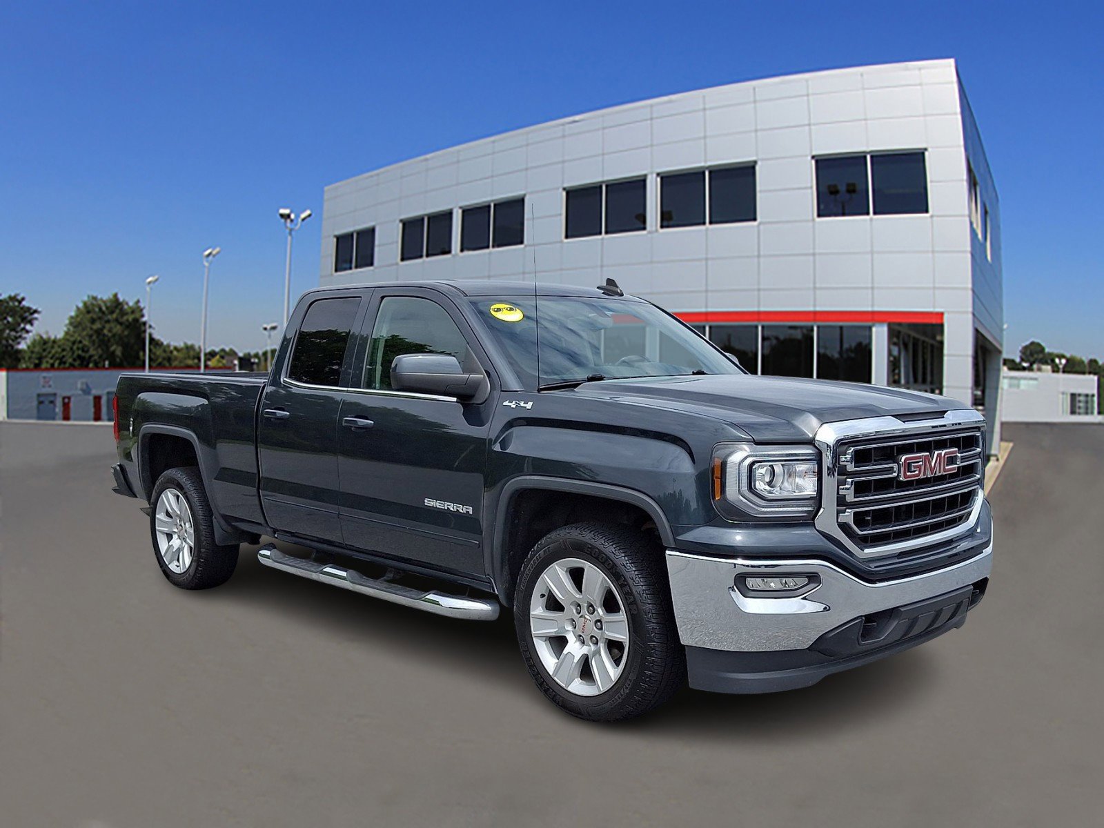 2017 GMC Sierra 4WD Double Cab Standard Box SLE's photo