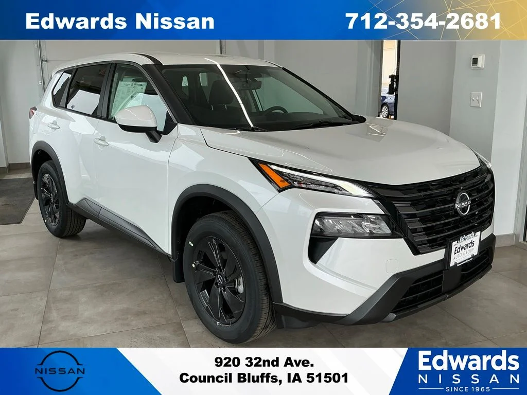 2026 Nissan Rogue SV AWD's photo