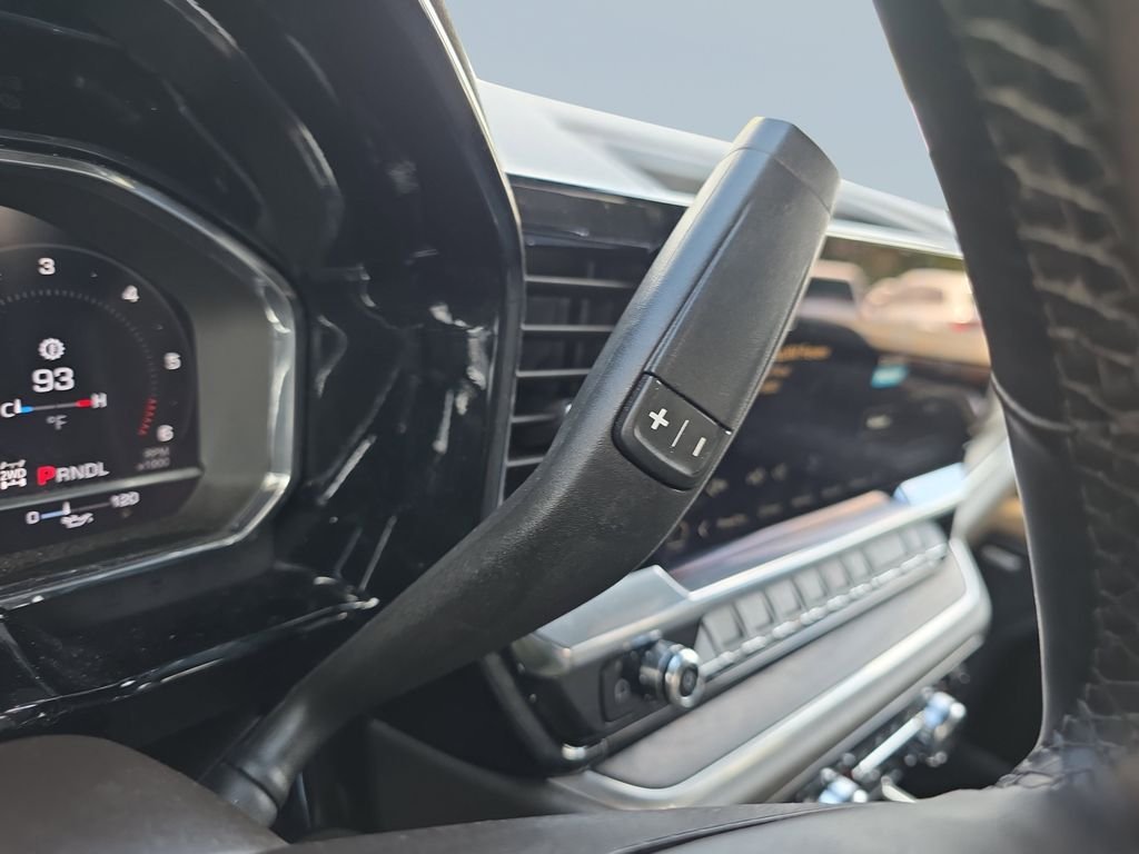 Used 2024 Onyx Black GMC SLT image 32