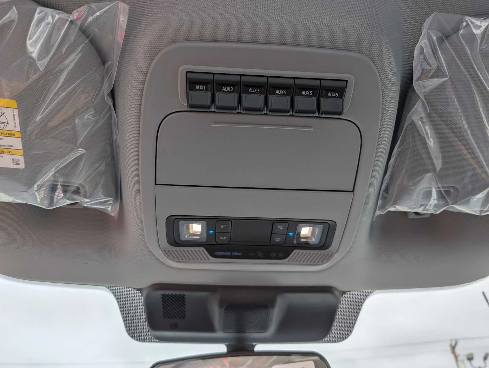 2026 Ford F-350 Super Duty Chassis Cab XL - Photo 24