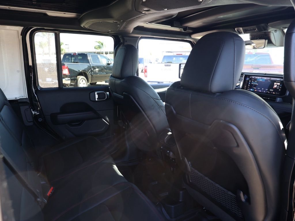 New 2026 Black Clear-Coat Exterior Paint Jeep Rubicon X image 16