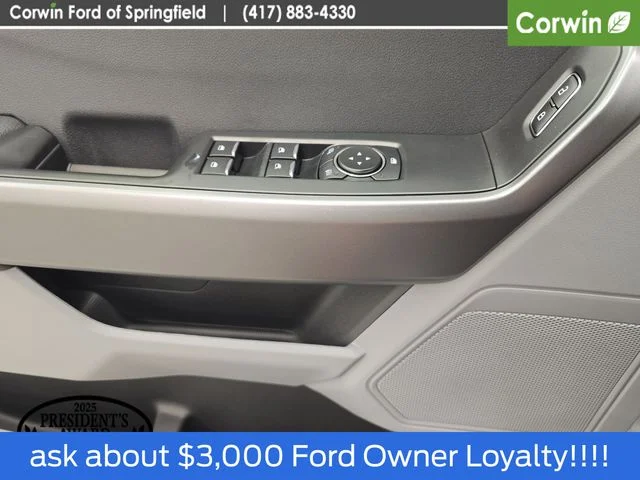 New 2026 Oxford White Ford F-250® XL image 37