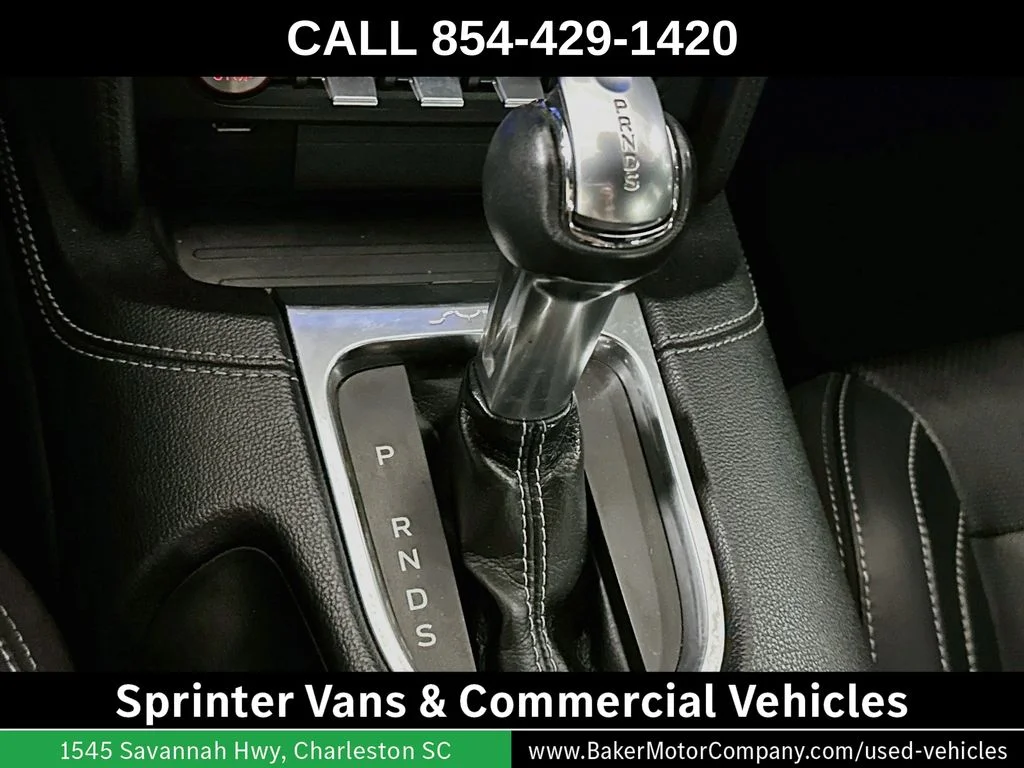 Used 2019 Magnetic Ford GT Premium image 18